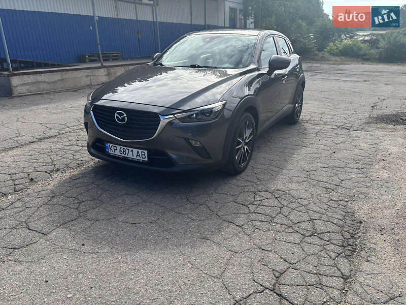 Позашляховик / Кросовер Mazda CX-3 2017 в 