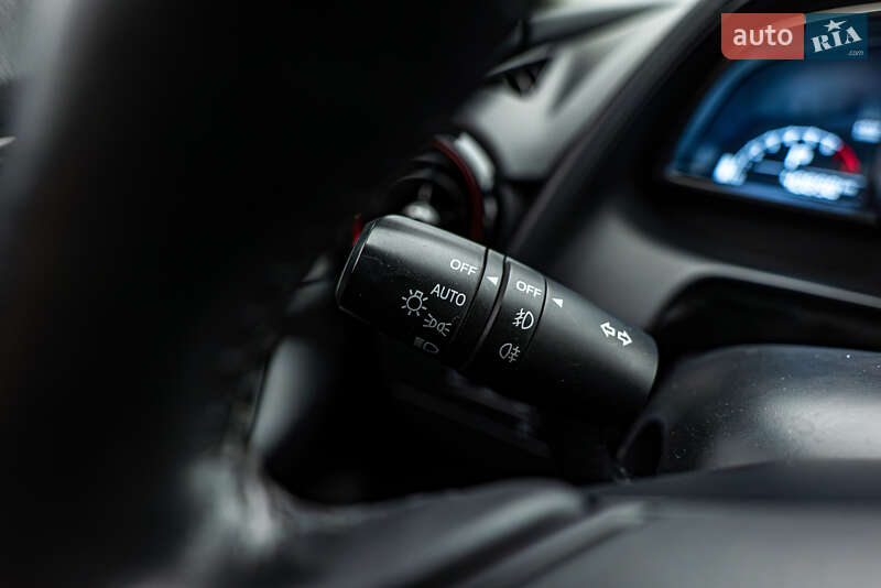 Хэтчбек Mazda CX-3 2017 в Киеве фото 19 Хэтчбек Mazda CX-3 2017 в Киеве