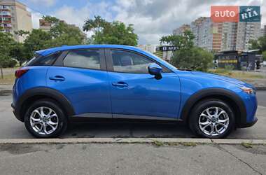 Внедорожник / Кроссовер Mazda CX-3 2015 в 