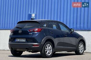 Позашляховик / Кросовер Mazda CX-3 2016 в 