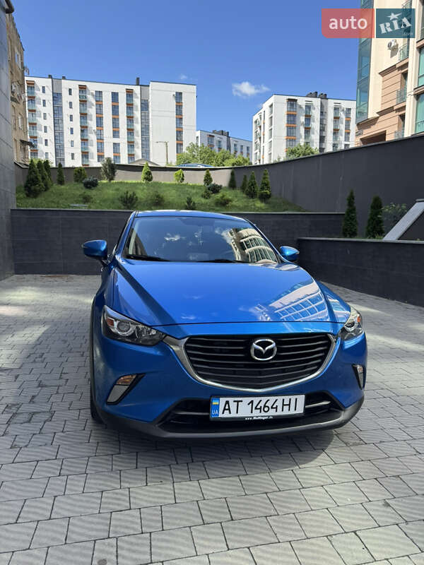 Позашляховик / Кросовер Mazda CX-3 2016 в 