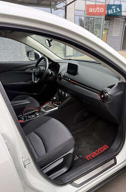 Внедорожник / Кроссовер Mazda CX-3 2017 в 
