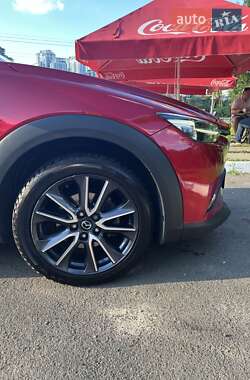 Позашляховик / Кросовер Mazda CX-3 2017 в 