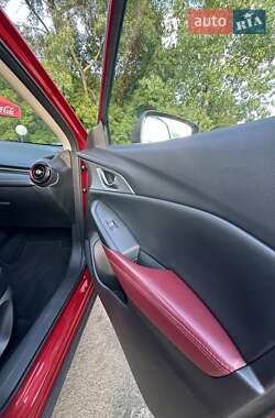 Позашляховик / Кросовер Mazda CX-3 2017 в 