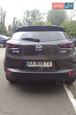 Внедорожник / Кроссовер Mazda CX-3 2018 в 