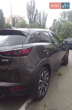 Внедорожник / Кроссовер Mazda CX-3 2018 в 