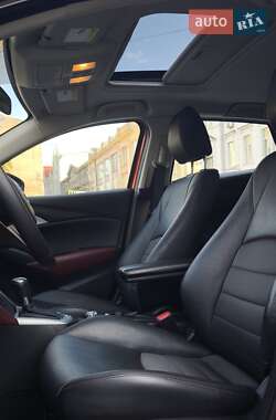Внедорожник / Кроссовер Mazda CX-3 2015 в 