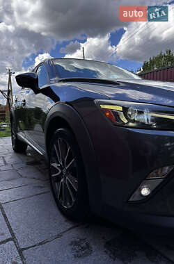 Внедорожник / Кроссовер Mazda CX-3 2015 в 