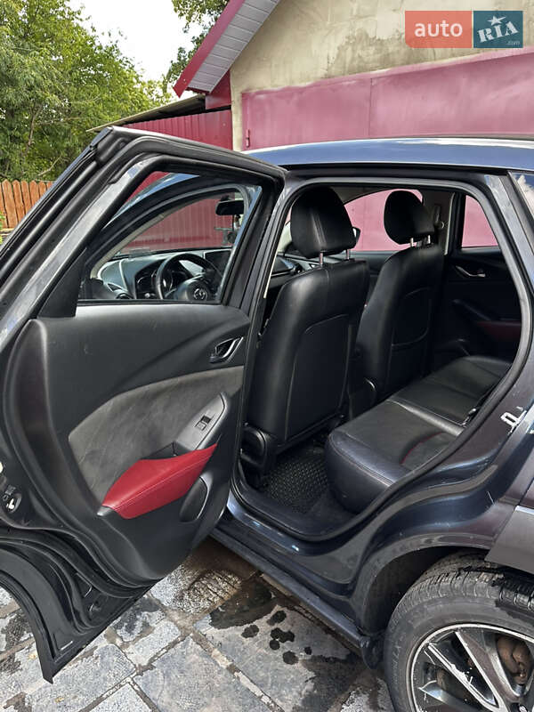 Внедорожник / Кроссовер Mazda CX-3 2015 в Киеве