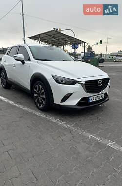 Внедорожник / Кроссовер Mazda CX-3 2018 в 