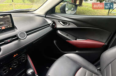 Внедорожник / Кроссовер Mazda CX-3 2015 в 