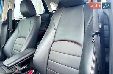 Внедорожник / Кроссовер Mazda CX-3 2015 в 