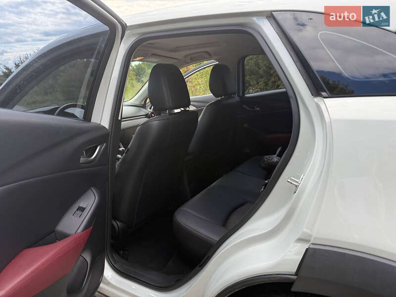 Позашляховик / Кросовер Mazda CX-3 2015 в Хмельницькому