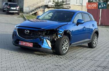 Позашляховик / Кросовер Mazda CX-3 2015 в 