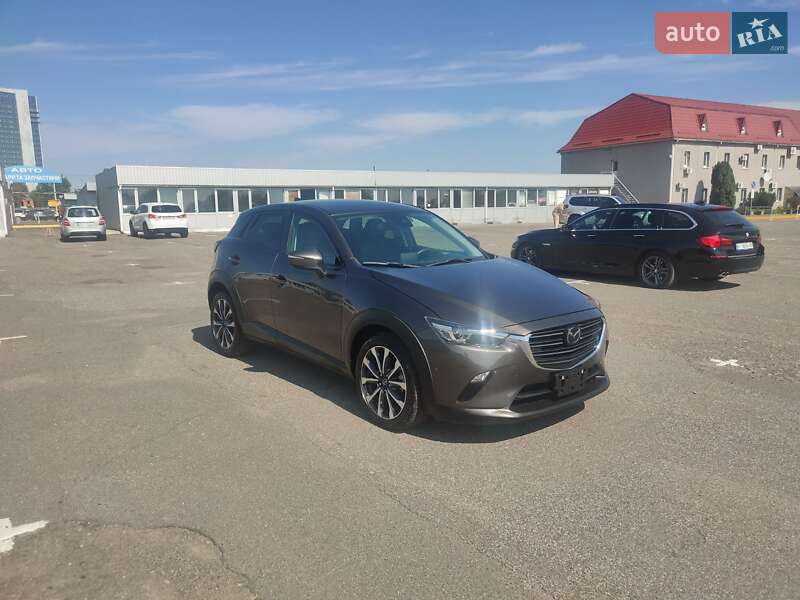 Внедорожник / Кроссовер Mazda CX-3 2018 в Киеве