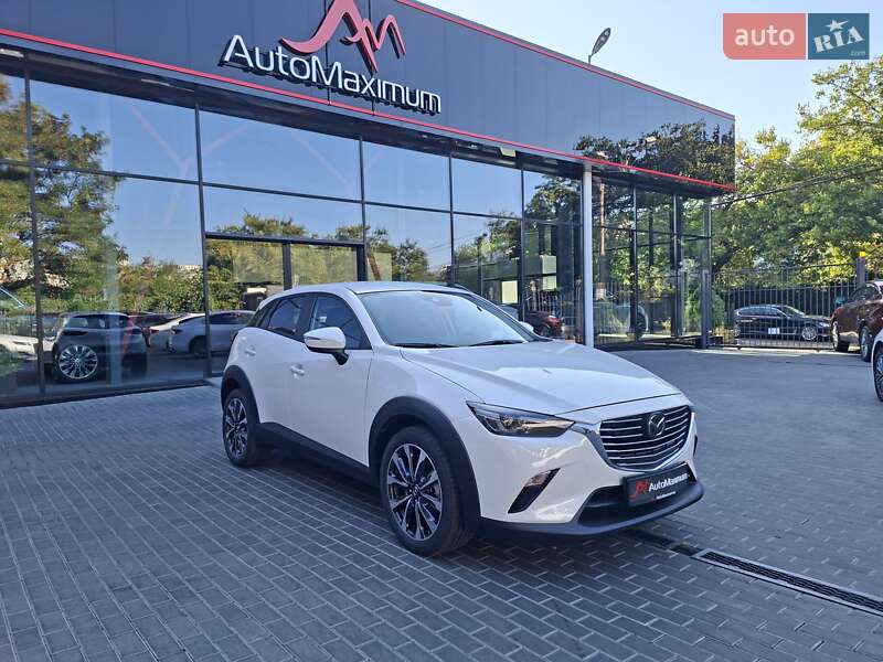 Позашляховик / Кросовер Mazda CX-3 2023 в 