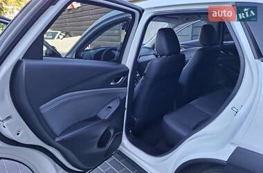 Позашляховик / Кросовер Mazda CX-3 2023 в 
