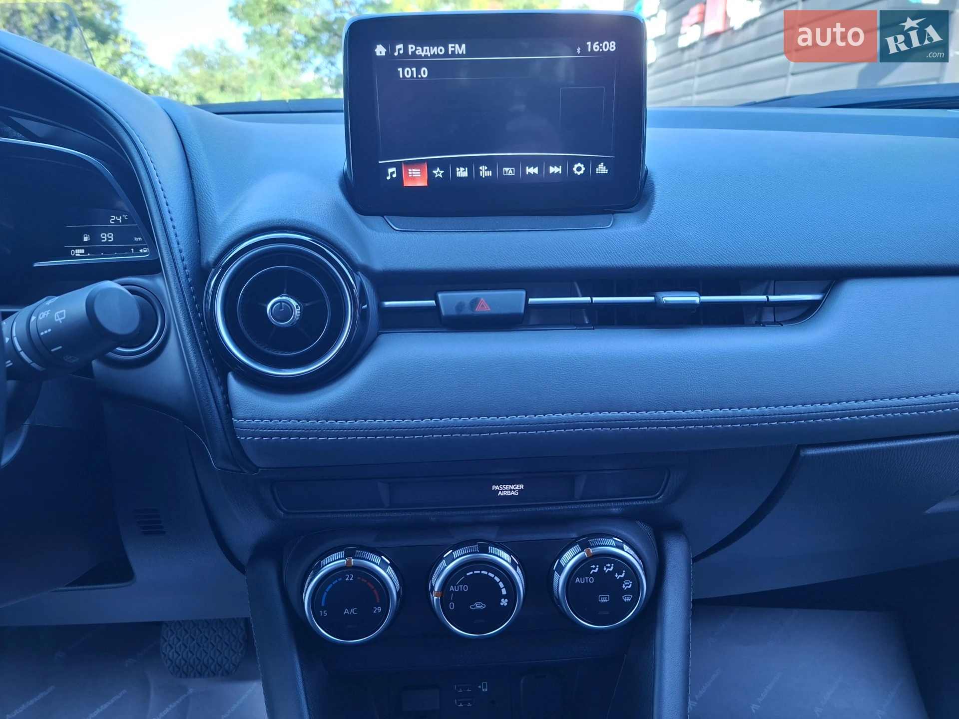 2023 Mazda CX-3 - мініатюра 19