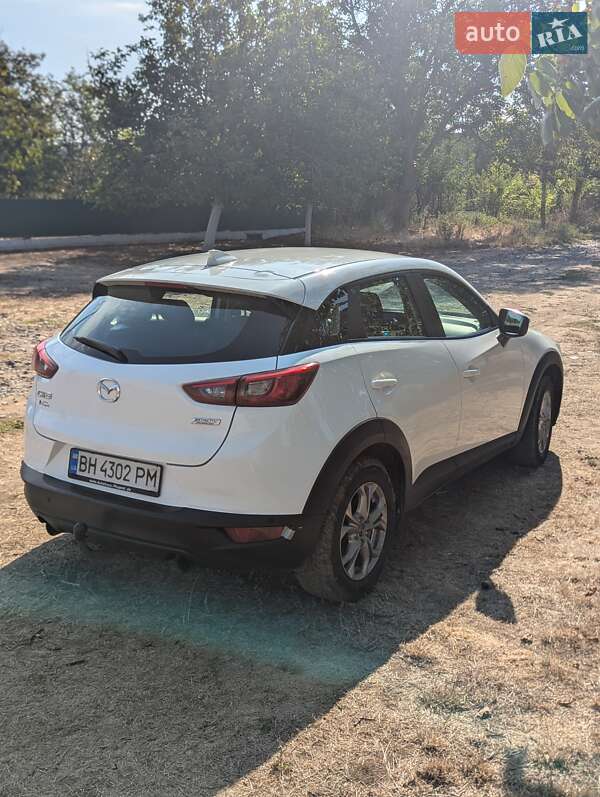Внедорожник / Кроссовер Mazda CX-3 2017 в Одессе