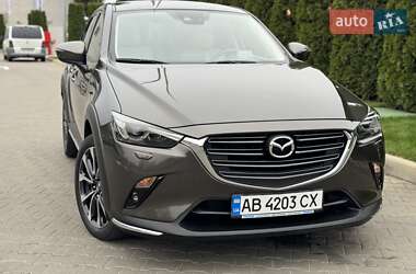 Позашляховик / Кросовер Mazda CX-3 2018 в  фото 3 Позашляховик / Кросовер Mazda CX-3 2018 в