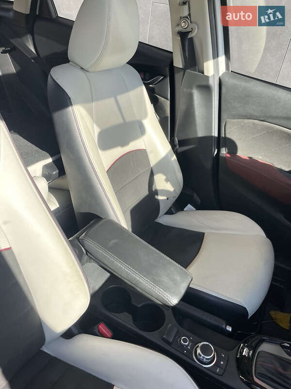 Позашляховик / Кросовер Mazda CX-3 2016 в Києві фото 7 Позашляховик / Кросовер Mazda CX-3 2016 в Києві