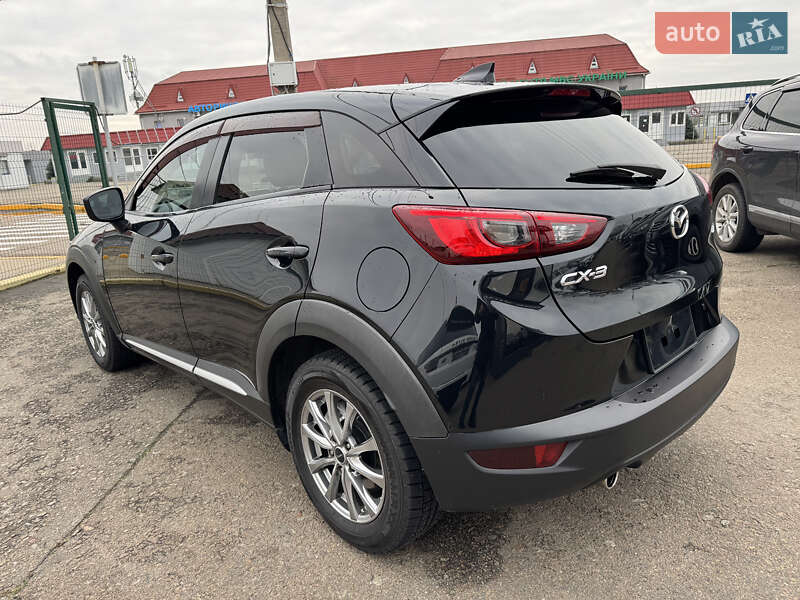 Внедорожник / Кроссовер Mazda CX-3 2015 в Киеве