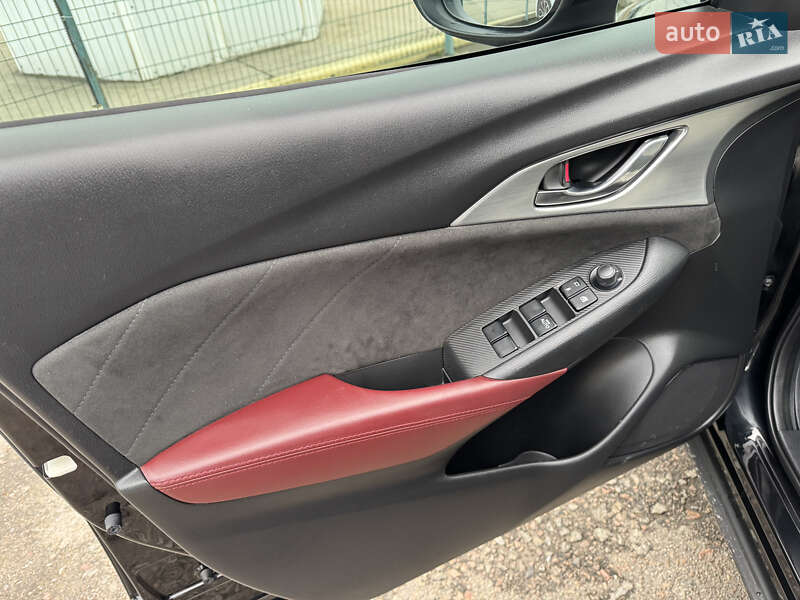 Внедорожник / Кроссовер Mazda CX-3 2015 в Киеве