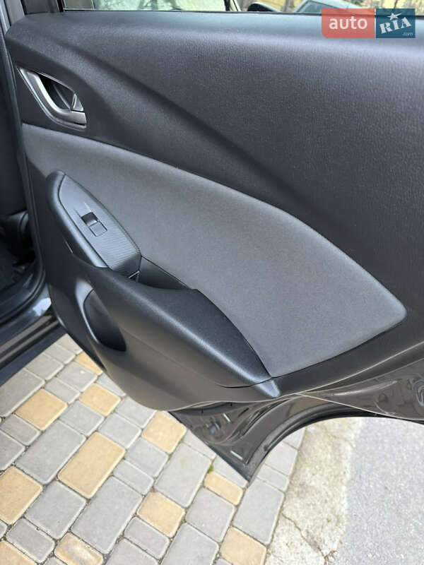 Позашляховик / Кросовер Mazda CX-3 2016 в Одесі фото 78 Позашляховик / Кросовер Mazda CX-3 2016 в Одесі