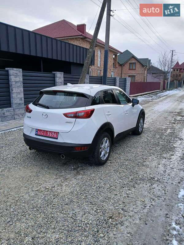 Внедорожник / Кроссовер Mazda CX-3 2016 в Черновцах