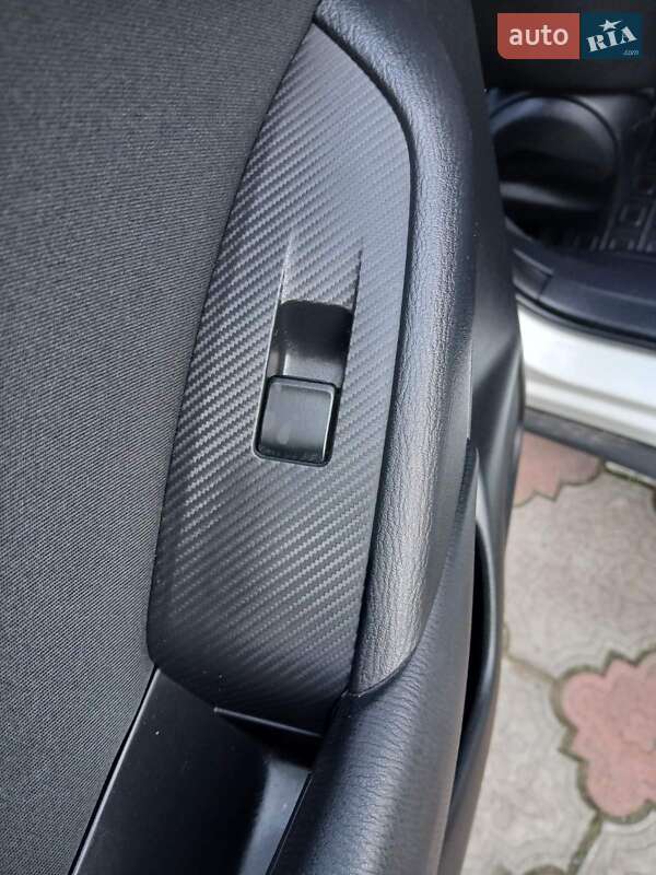 Внедорожник / Кроссовер Mazda CX-3 2016 в Черновцах