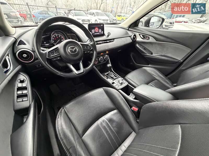 Внедорожник / Кроссовер Mazda CX-3 2018 в Киеве