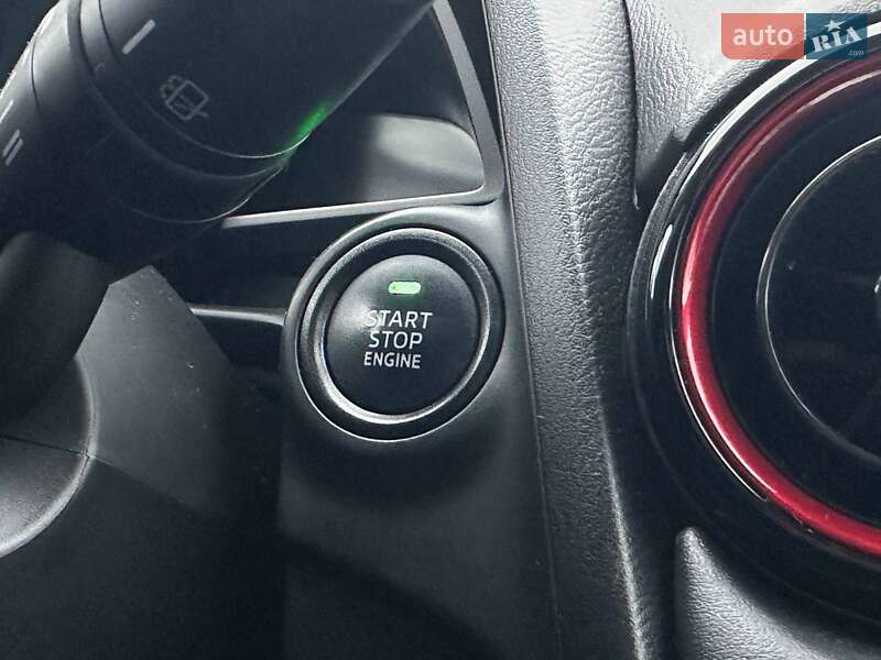 Внедорожник / Кроссовер Mazda CX-3 2016 в Киеве