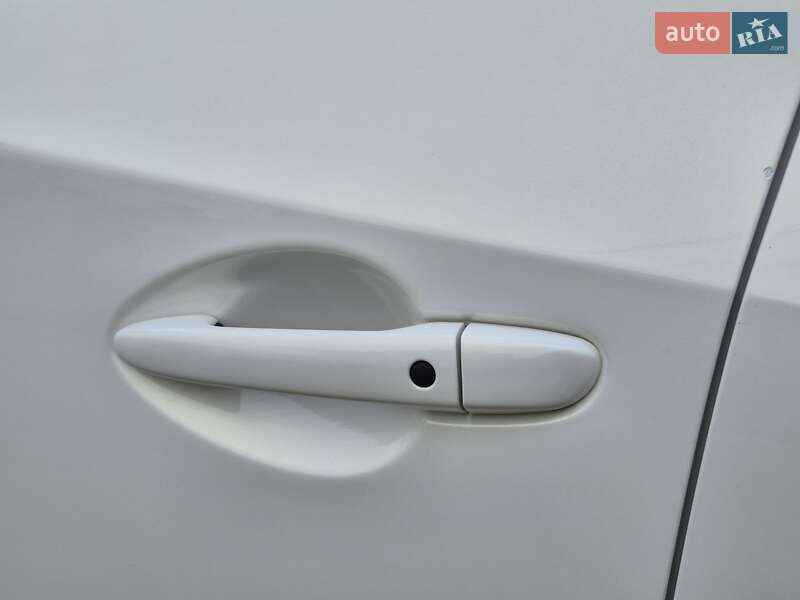 Внедорожник / Кроссовер Mazda CX-3 2015 в Одессе фото 56 Внедорожник / Кроссовер Mazda CX-3 2015 в Одессе