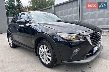 Внедорожник / Кроссовер Mazda CX-3 2015 в Киеве