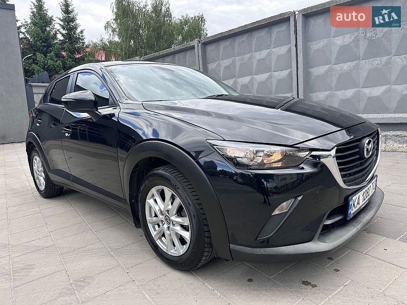 Внедорожник / Кроссовер Mazda CX-3 2015 в Киеве
