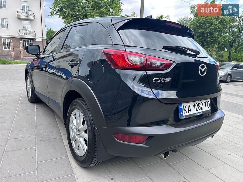 Внедорожник / Кроссовер Mazda CX-3 2015 в Киеве