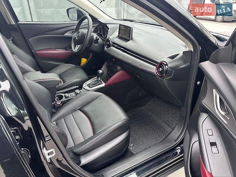 Внедорожник / Кроссовер Mazda CX-3 2015 в Киеве