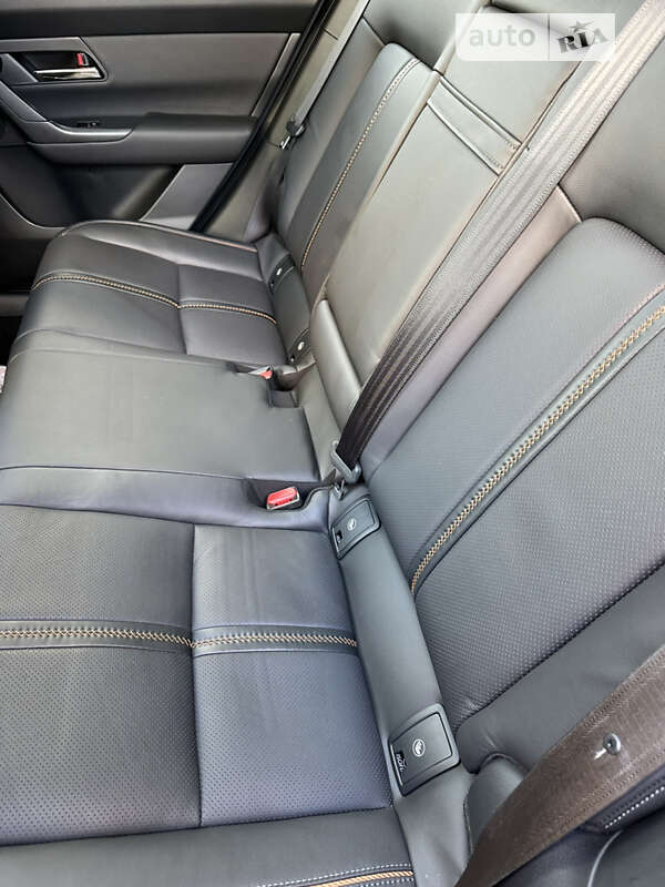 Внедорожник / Кроссовер Mazda CX-50 2022 в Киеве