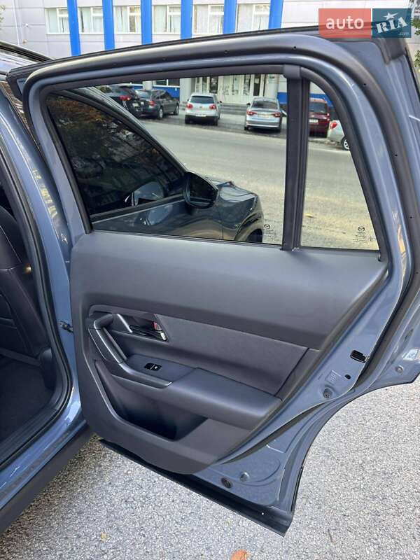 Внедорожник / Кроссовер Mazda CX-50 2022 в Днепре фото 16 Внедорожник / Кроссовер Mazda CX-50 2022 в Днепре