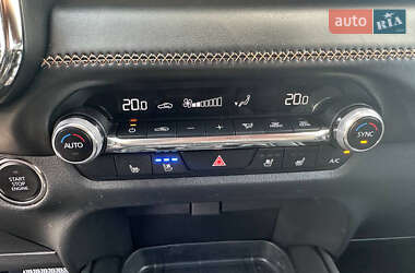 Внедорожник / Кроссовер Mazda CX-50 2023 в 