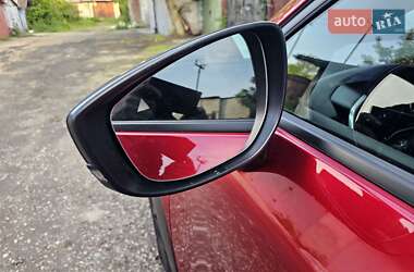 Позашляховик / Кросовер Mazda CX-50 2023 в 