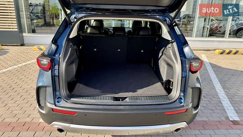 Внедорожник / Кроссовер Mazda CX-50 2022 в Чернигове