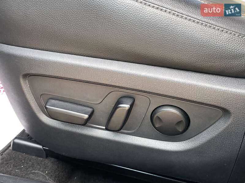 Позашляховик / Кросовер Mazda CX-50 2022 в Дніпрі