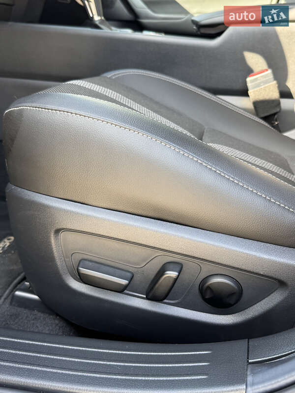 Внедорожник / Кроссовер Mazda CX-50 2023 в Киеве