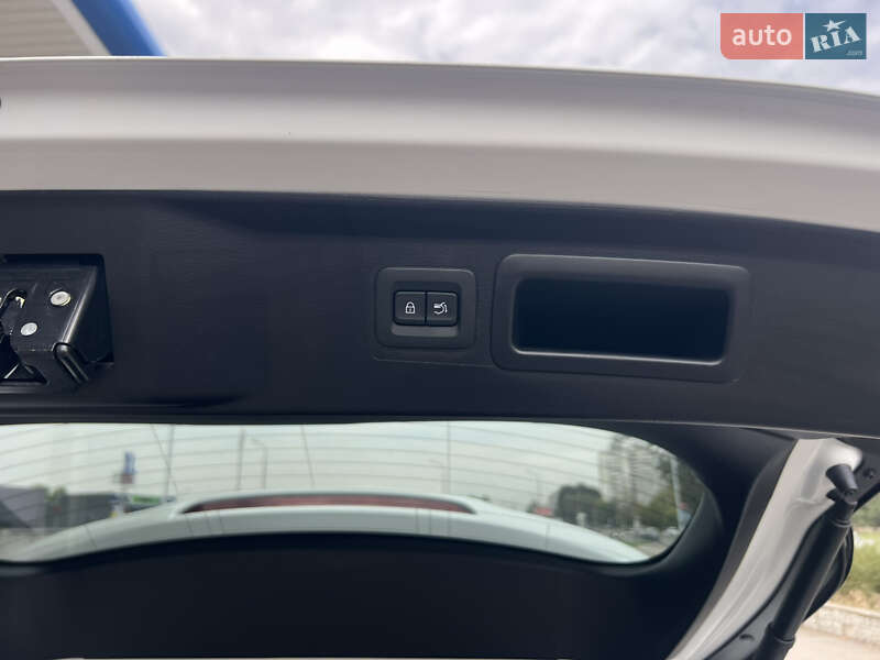 Внедорожник / Кроссовер Mazda CX-50 2023 в Запорожье