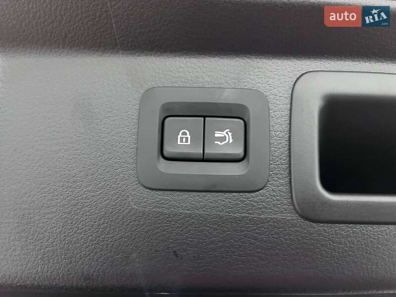 Позашляховик / Кросовер Mazda CX-50 2022 в Львові