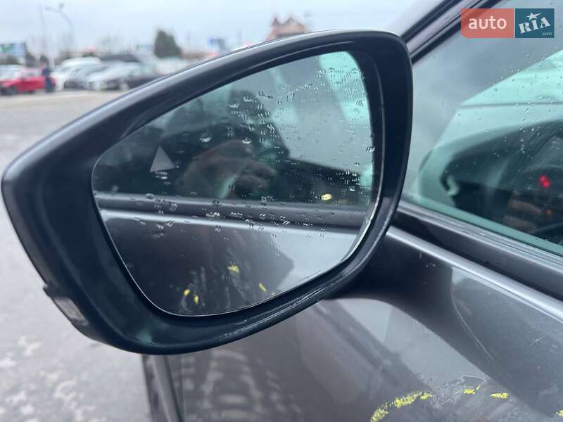 Внедорожник / Кроссовер Mazda CX-50 2022 в Львове