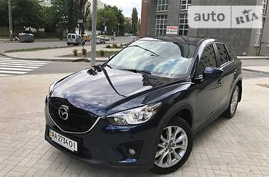 Внедорожник / Кроссовер Mazda CX-5 2015 в 