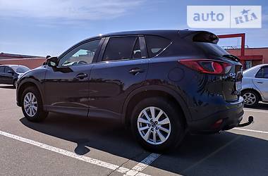 Позашляховик / Кросовер Mazda CX-5 2014 в 