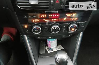 Позашляховик / Кросовер Mazda CX-5 2014 в 